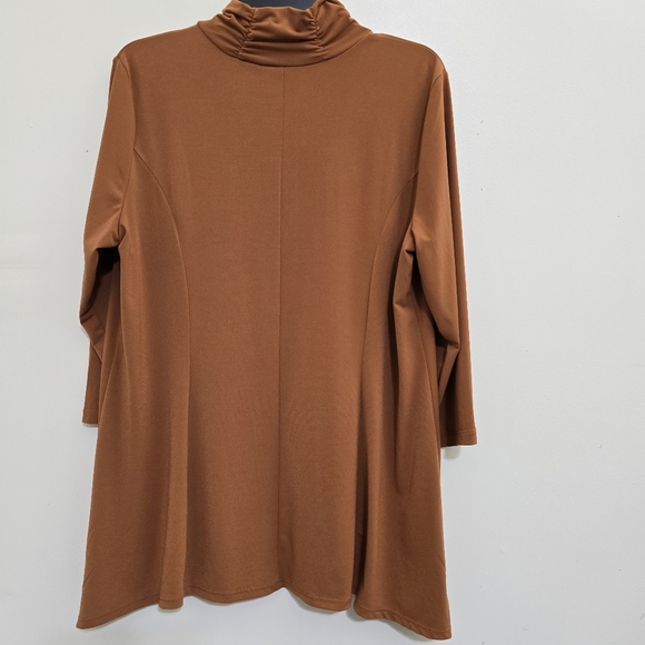 SUSAN GRAVER size Large Liquid Knit 3/4 Sleeve‎ Mock Neck Keyhole Tunic Copper - Picture 7 of 12